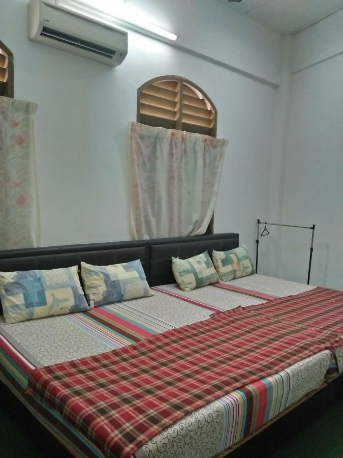 Spot On 90870 Karim Ct Guest House Malacca Екстер'єр фото